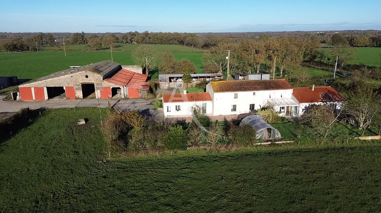 Ma-Cabane - Vente Maison LE POIRE-SUR-VIE, 230 m²