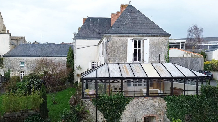 Ma-Cabane - Vente Maison LE POIRE-SUR-VIE, 252 m²