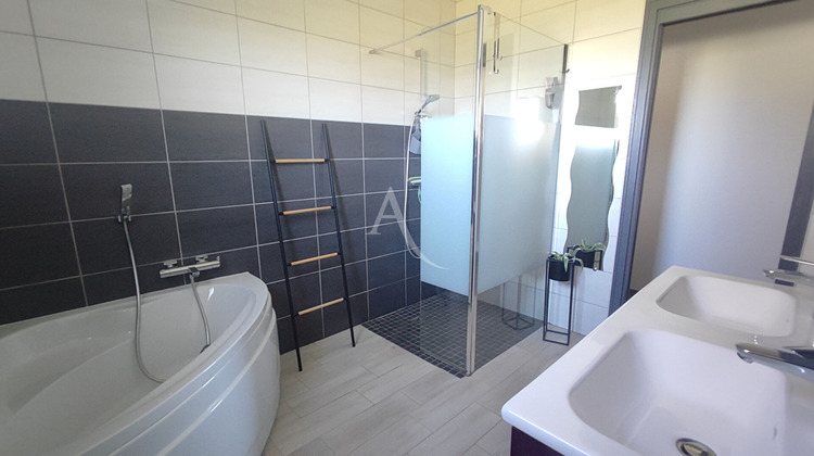 Ma-Cabane - Vente Maison LE POIRE-SUR-VIE, 133 m²