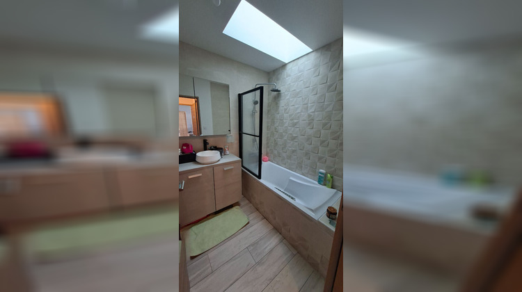 Ma-Cabane - Vente Maison LE POIRE-SUR-VIE, 95 m²