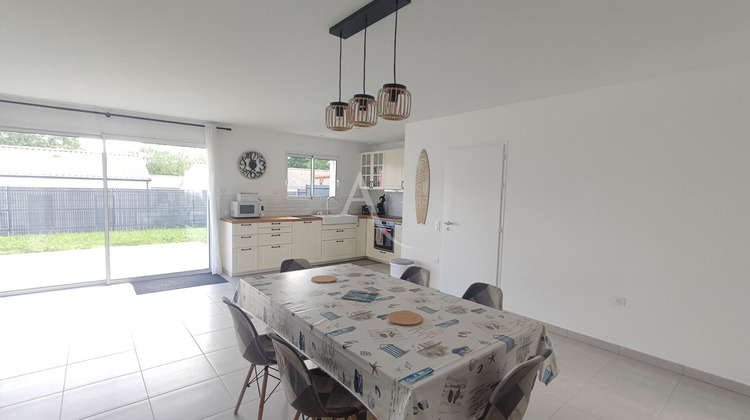 Ma-Cabane - Vente Maison LE POIRE-SUR-VIE, 90 m²