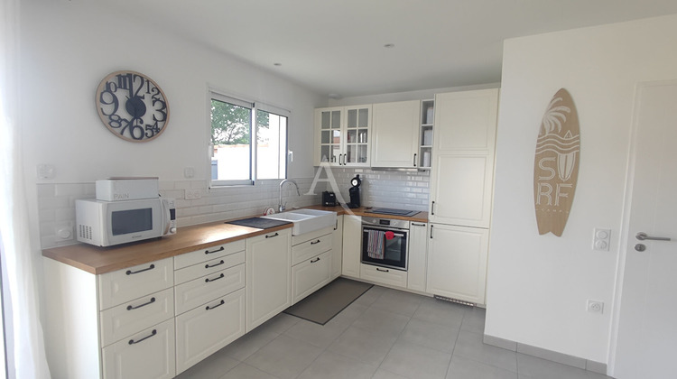 Ma-Cabane - Vente Maison LE POIRE-SUR-VIE, 90 m²