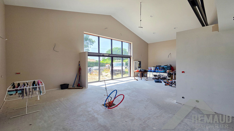 Ma-Cabane - Vente Maison LE POIRE-SUR-VIE, 227 m²
