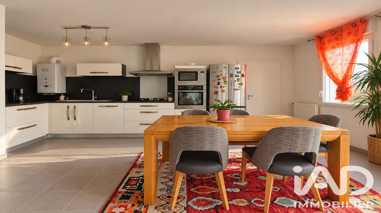 Ma-Cabane - Vente Maison Le Poiré-sur-Vie, 82 m²