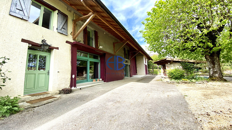 Ma-Cabane - Vente Maison LE PONT-DE-BEAUVOISIN, 180 m²