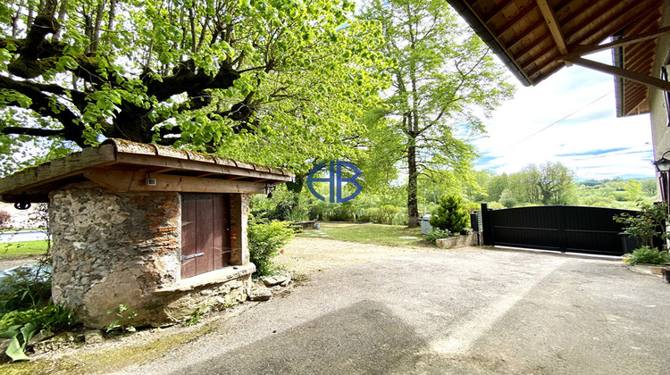 Ma-Cabane - Vente Maison LE PONT-DE-BEAUVOISIN, 180 m²