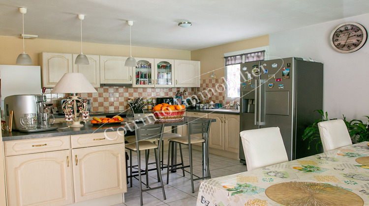 Ma-Cabane - Vente Maison LE PONT-DE-BEAUVOISIN, 99 m²