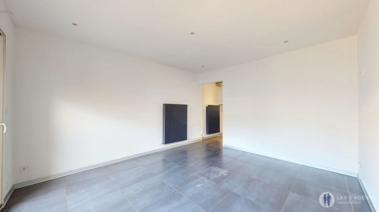 Ma-Cabane - Vente Maison LE PONT-DE-CLAIX, 61 m²