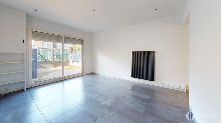 Ma-Cabane - Vente Maison LE PONT-DE-CLAIX, 61 m²