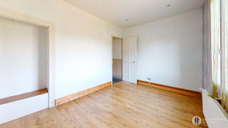 Ma-Cabane - Vente Maison LE PONT-DE-CLAIX, 61 m²