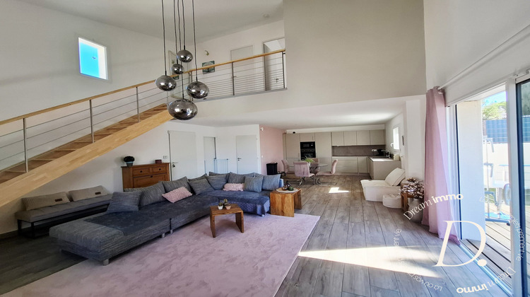Ma-Cabane - Vente Maison Le Pouget, 82 m²
