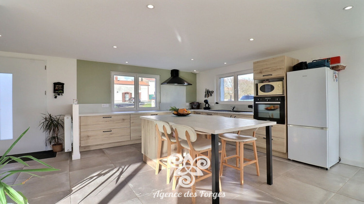 Ma-Cabane - Vente Maison LE PUISET-DORE, 156 m²