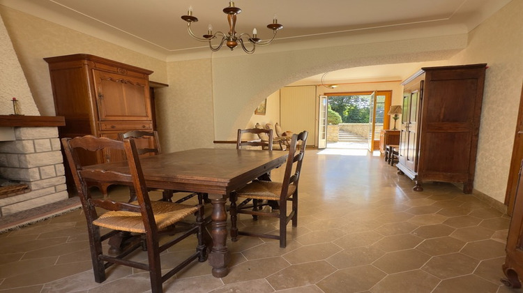 Ma-Cabane - Vente Maison LE PUY NOTRE DAME, 162 m²