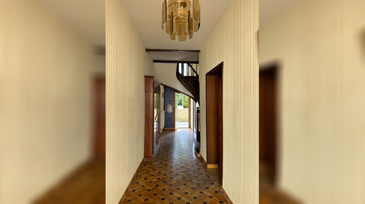 Ma-Cabane - Vente Maison LE PUY NOTRE DAME, 162 m²