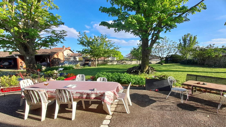 Ma-Cabane - Vente Maison LE PUY NOTRE DAME, 160 m²