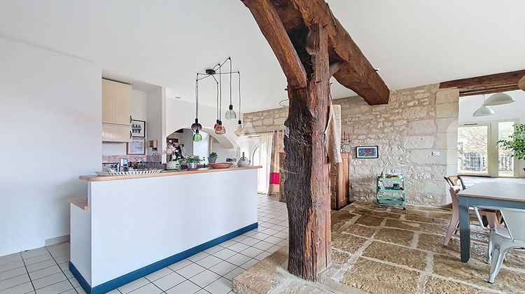 Ma-Cabane - Vente Maison LE PUY-NOTRE-DAME, 180 m²
