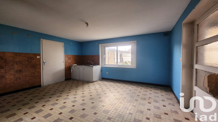 Ma-Cabane - Vente Maison Le Puy-Notre-Dame, 78 m²