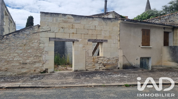Ma-Cabane - Vente Maison Le Puy-Notre-Dame, 27 m²