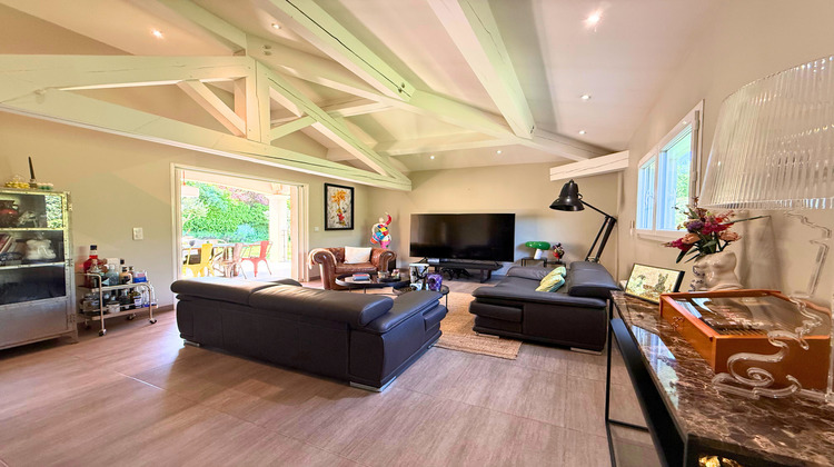 Ma-Cabane - Vente Maison Le Puy-Sainte-Réparade, 145 m²