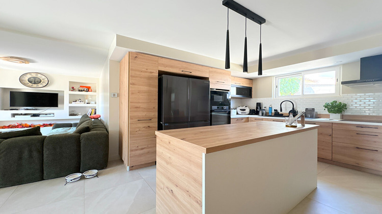 Ma-Cabane - Vente Maison LE PUY-SAINTE-REPARADE, 88 m²