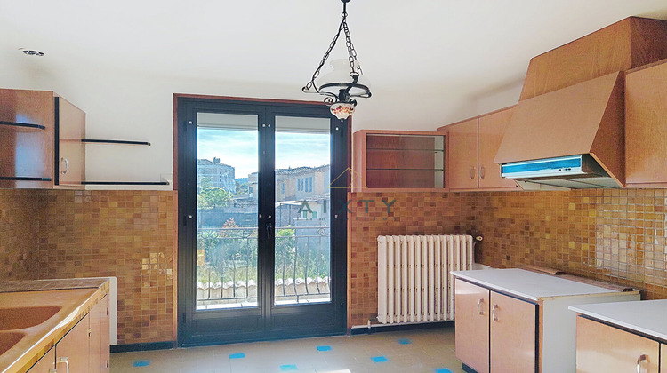 Ma-Cabane - Vente Maison LE PUY-SAINTE-REPARADE, 83 m²