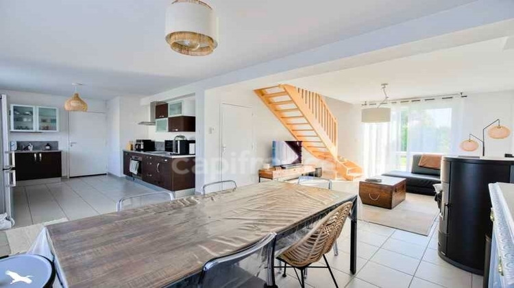 Ma-Cabane - Vente Maison LE RELECQ KERHUON, 100 m²