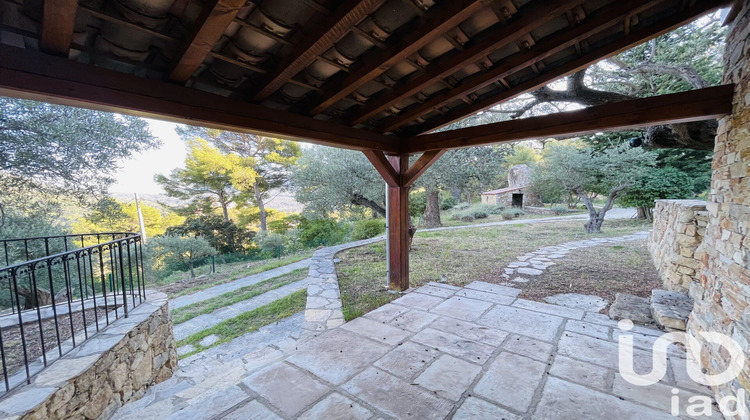 Ma-Cabane - Vente Maison Le Revest-les-Eaux, 200 m²