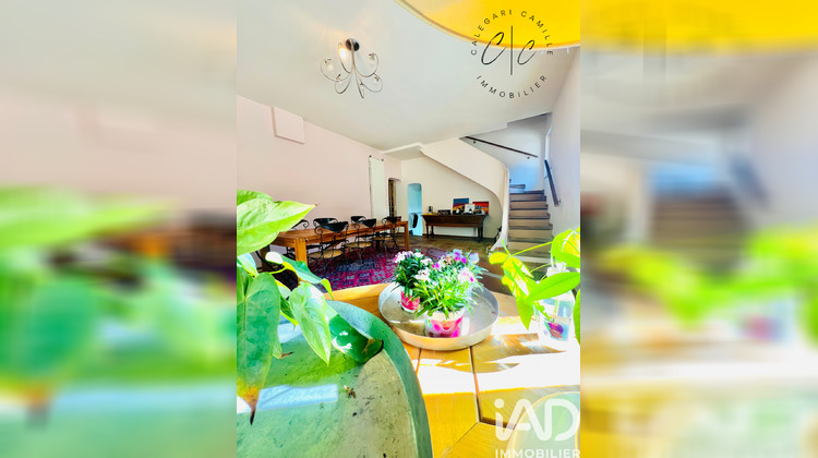 Ma-Cabane - Vente Maison Le Revest-les-Eaux, 265 m²