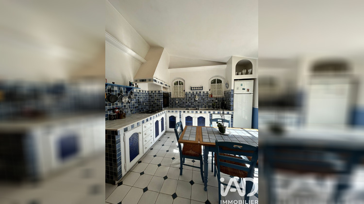 Ma-Cabane - Vente Maison Le Revest-les-Eaux, 186 m²