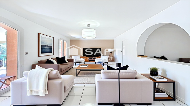 Ma-Cabane - Vente Maison Le Revest-les-Eaux, 182 m²