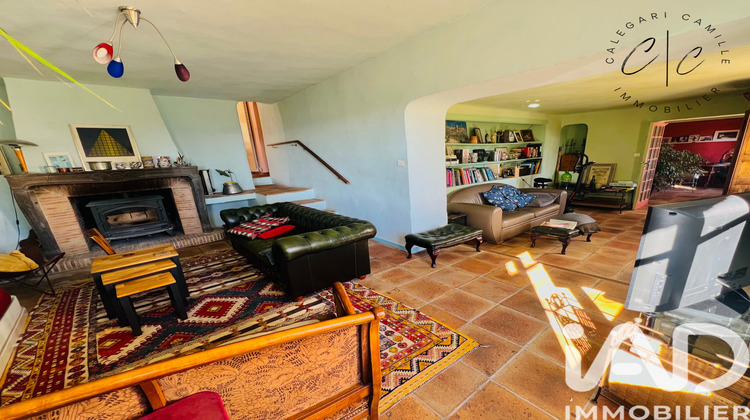Ma-Cabane - Vente Maison Le Revest-les-Eaux, 265 m²