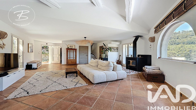 Ma-Cabane - Vente Maison Le Revest-les-Eaux, 153 m²