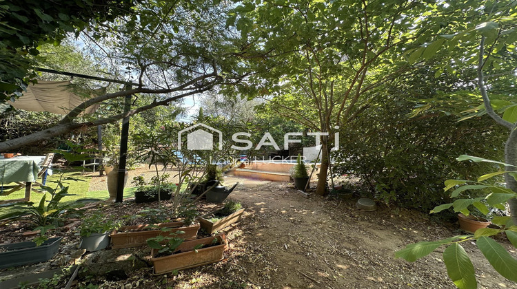 Ma-Cabane - Vente Maison Le Revest-les-Eaux, 110 m²