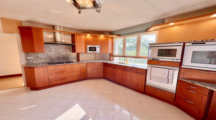 Ma-Cabane - Vente Maison Le Rheu, 230 m²