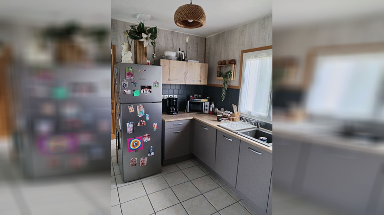 Ma-Cabane - Vente Maison LE ROC-SAINT-ANDRE, 110 m²