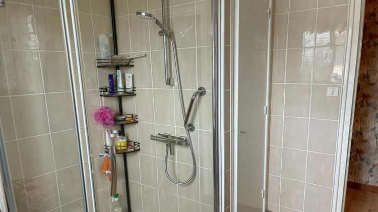 Ma-Cabane - Vente Maison LE ROC-SAINT-ANDRE, 152 m²