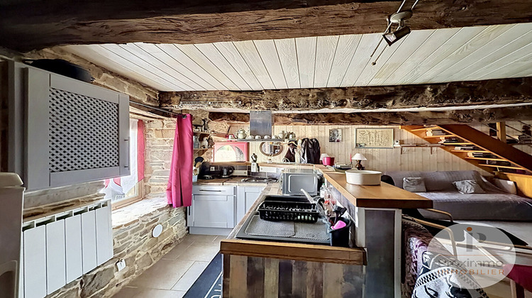 Ma-Cabane - Vente Maison LE ROC-SAINT-ANDRE, 70 m²