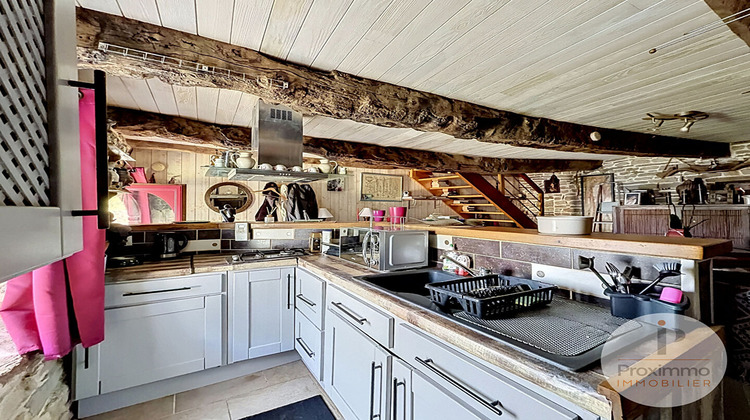 Ma-Cabane - Vente Maison LE ROC-SAINT-ANDRE, 70 m²