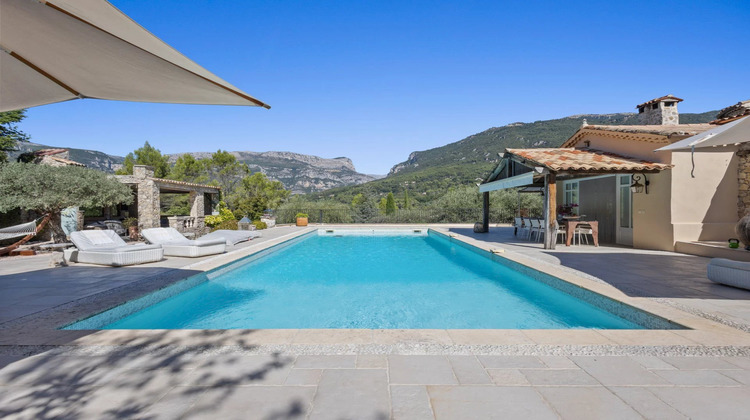 Ma-Cabane - Vente Maison Le Rouret, 451 m²