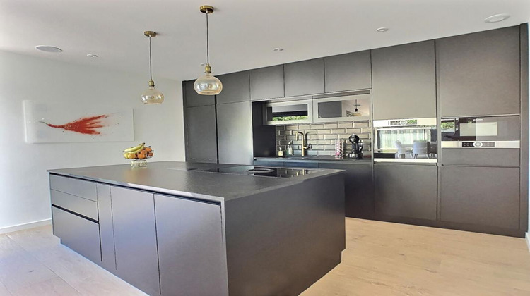 Ma-Cabane - Vente Maison LE TAILLAN MEDOC, 200 m²