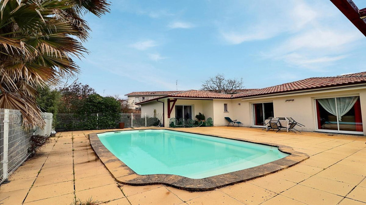Ma-Cabane - Vente Maison LE TAILLAN MEDOC, 176 m²
