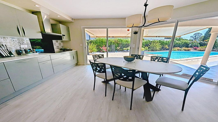 Ma-Cabane - Vente Maison LE TAILLAN MEDOC, 199 m²