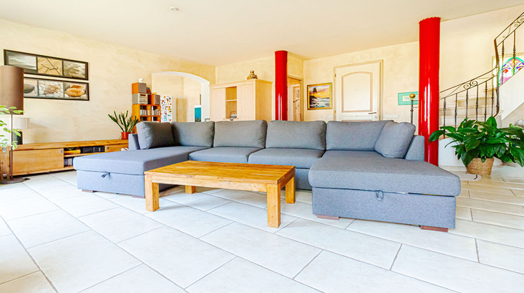 Ma-Cabane - Vente Maison LE THOLONET, 180 m²