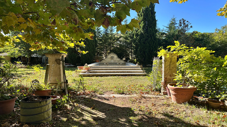 Ma-Cabane - Vente Maison LE THOR, 325 m²