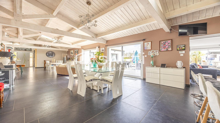 Ma-Cabane - Vente Maison Le Thou, 196 m²