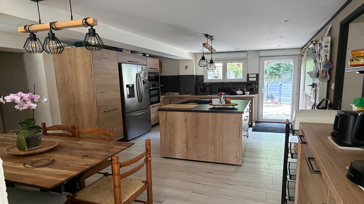 Ma-Cabane - Vente Maison LE THUIT-SIGNOL, 215 m²