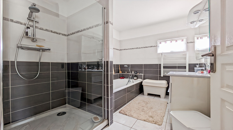 Ma-Cabane - Vente Maison LE TRONCHET, 87 m²