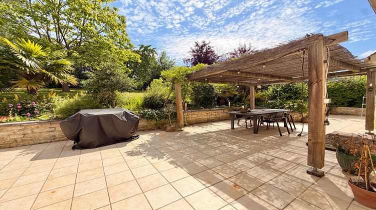 Ma-Cabane - Vente Maison LE VAL-SAINT-GERMAIN, 155 m²