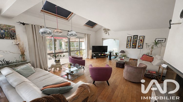 Ma-Cabane - Vente Maison Le Val-Saint-Germain, 244 m²