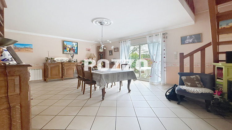 Ma-Cabane - Vente Maison LE VAL-SAINT-PERE, 150 m²